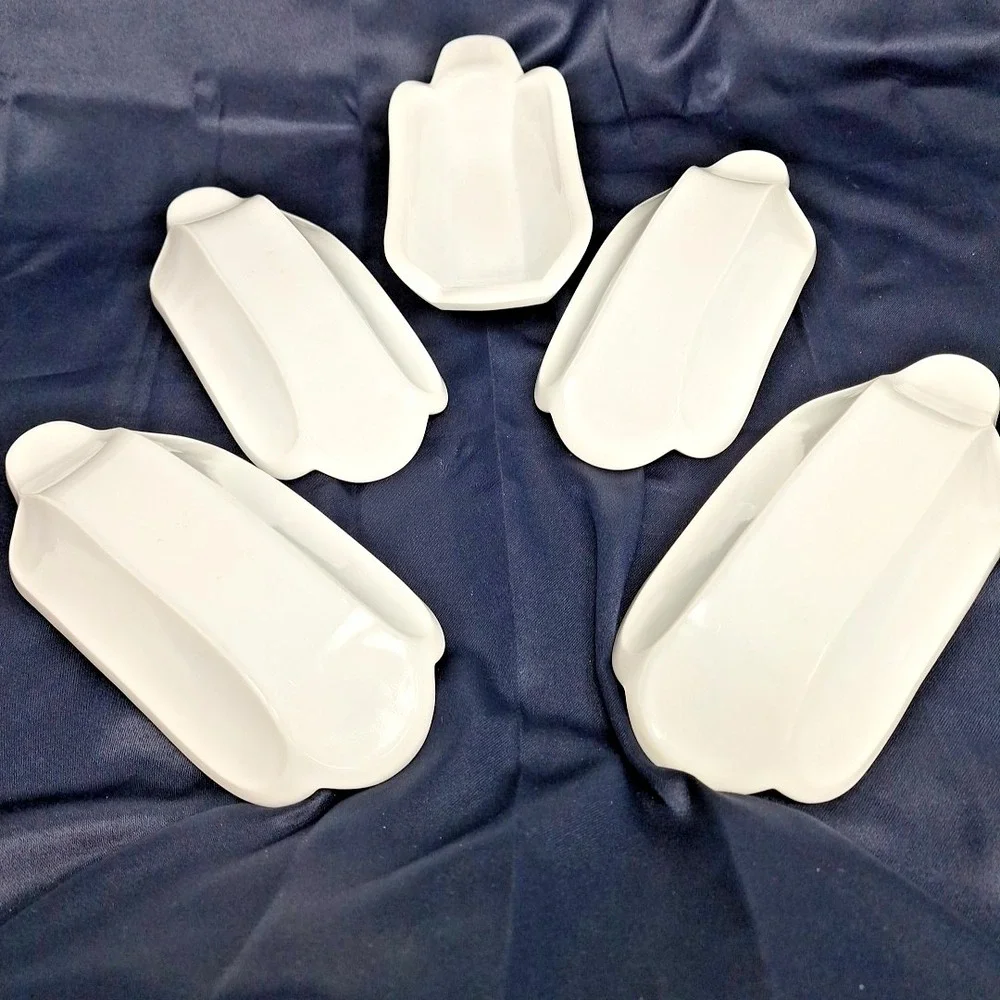 5 Indiana Glass Milk Glass Banana Split Hot Dog‎ Boat set of 5 Vintage